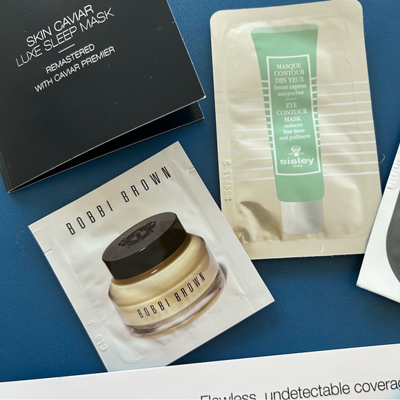 New! 9 Piece Beauty Sample Set - Picture 3 of 8